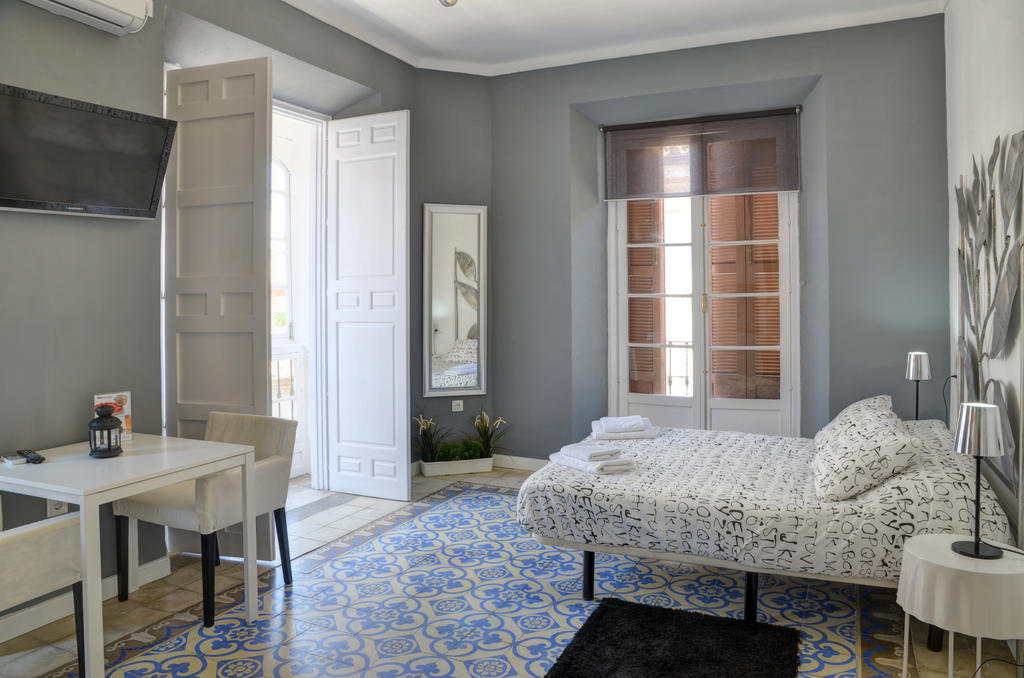 Apartamentos Gold Malaga Phòng bức ảnh