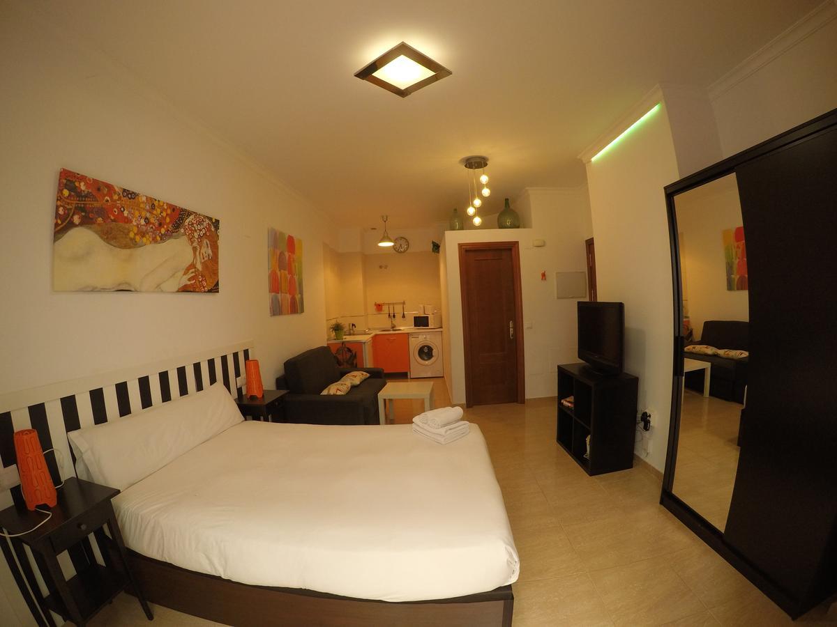 Apartamentos Gold Malaga Ngoại thất bức ảnh